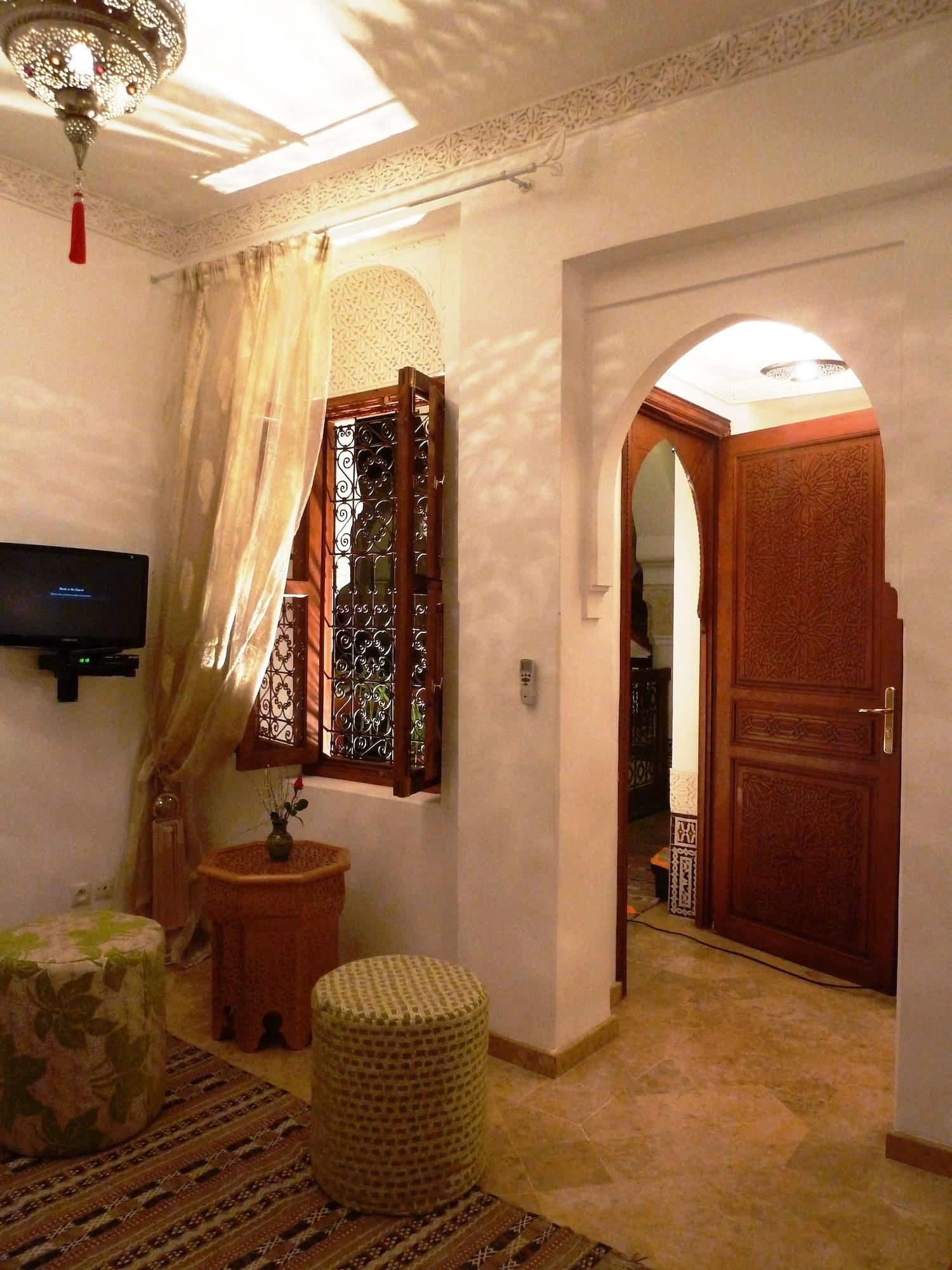Riad Viva Marrakesh Bagian luar foto A room in the hotel